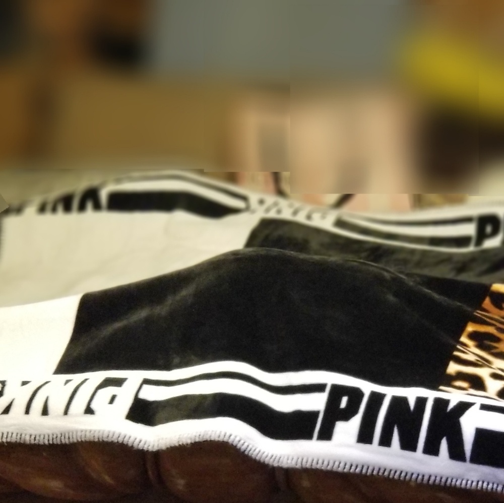 PINK BLANKET